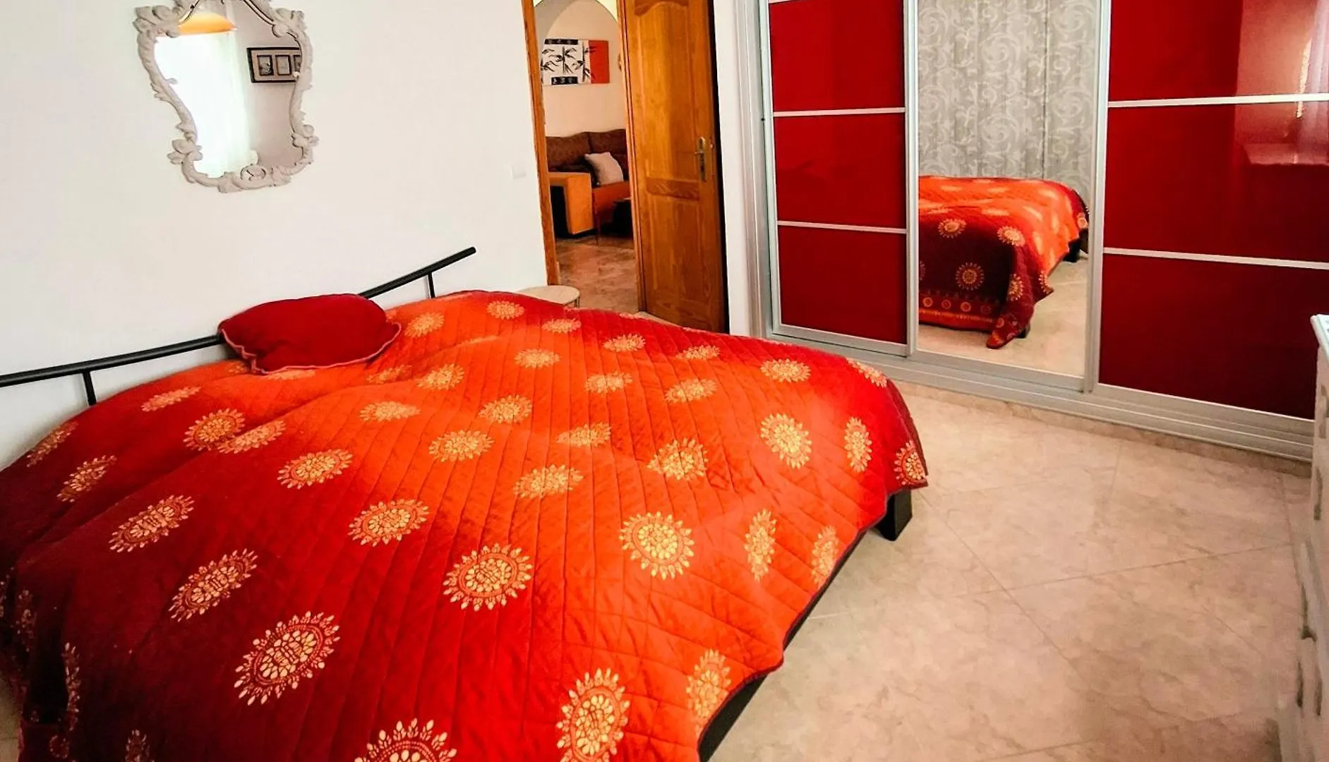 Sunflower Beach House Estepona Lägenhet